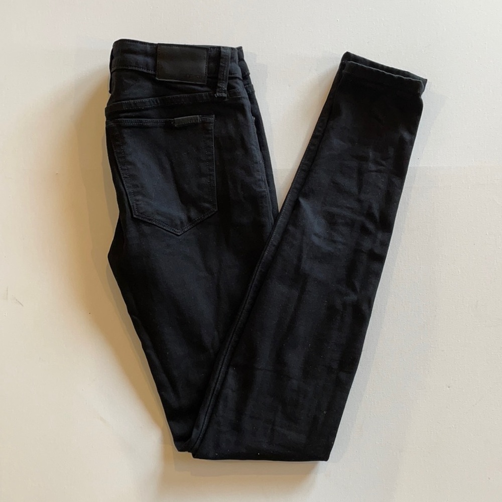 Joe’s Jeans - Black Skinny Jeans - LIKE NEW